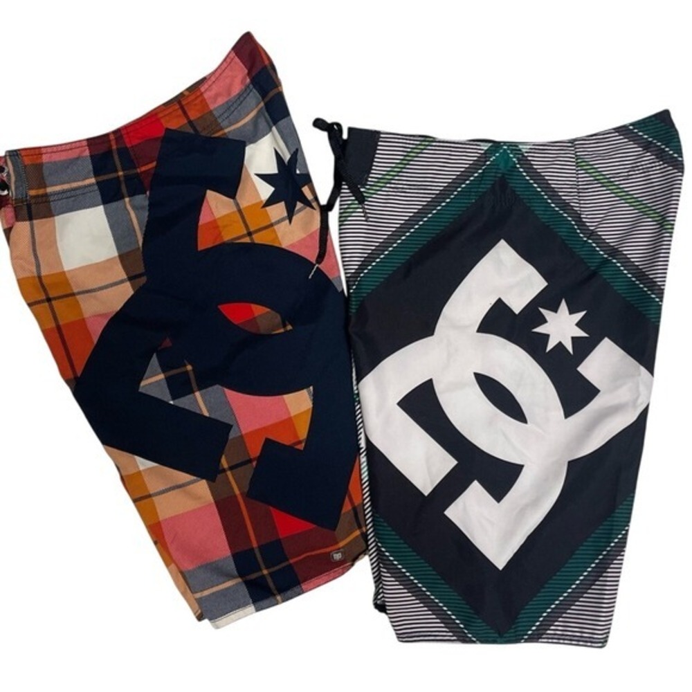 DC Plaid Hybrid Board Swim Shorts Bundle  Men's 32